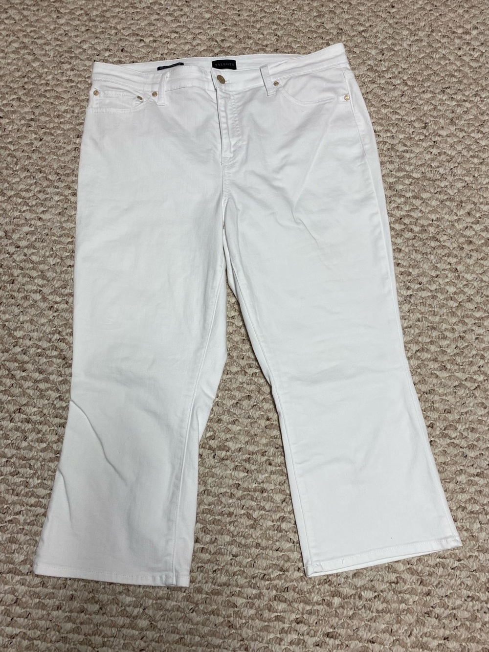 TALBOTS CROPPED FLARE JEANS - 14/16 (16P)
